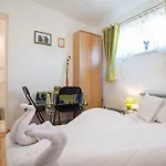 Toldi Panzio 3*