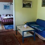 Toldi Panzio Hotell 3*
