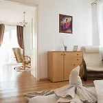 Toldi Panzio 3*