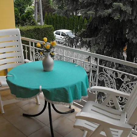 Toldi Panzio Hotel
