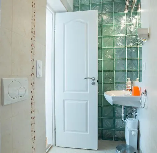 Toldi Panzio ホテル