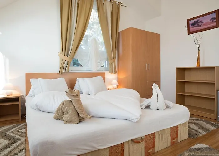 Toldi Panzio 3* ヘーヴィーズ