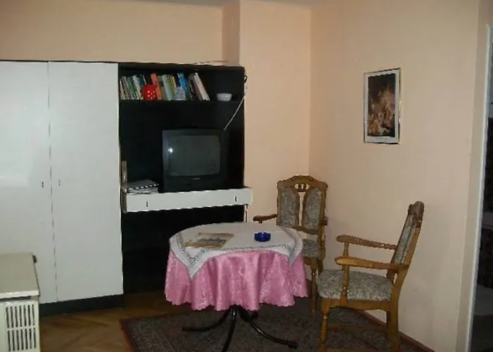Hotel Toldi Panzio 3*