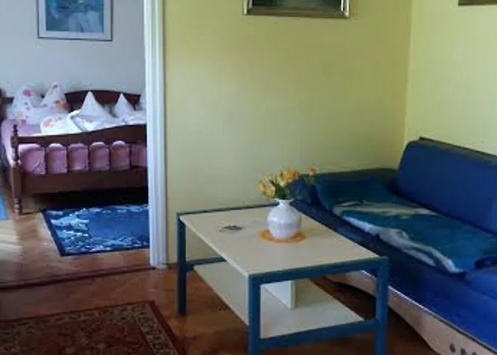 Toldi Panzio ホテル 3*